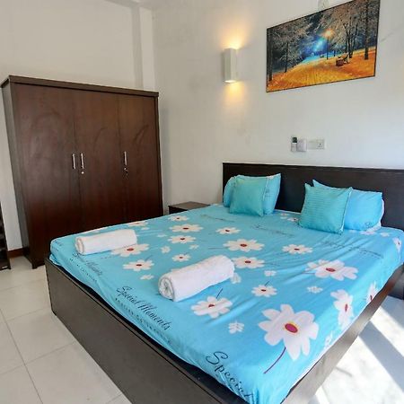 Yoho White House Apartment Galle Exterior photo